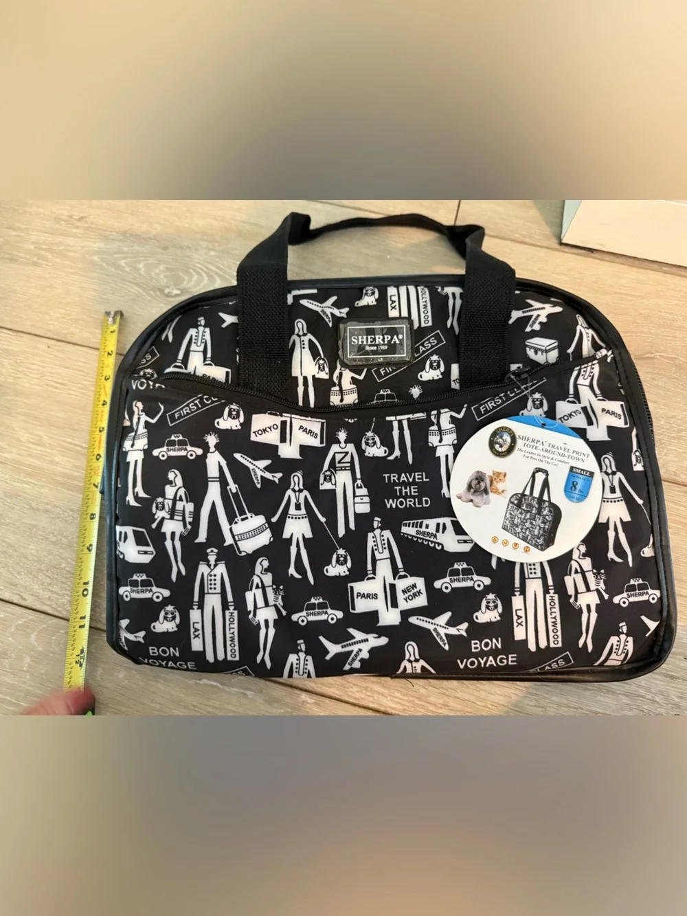 New Sherpa brand carrier Travel Tote for small cats or dogs.